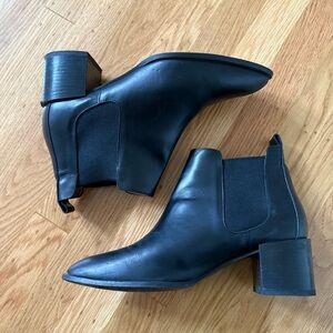 Women's Everlane The Heel Ankle Boots Black Leather Heeled Chelsea Sz 9.5 Italy